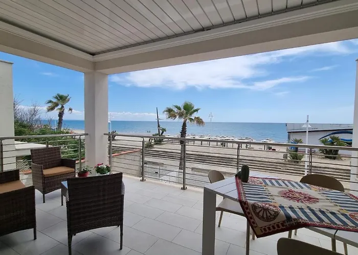 Holiday House